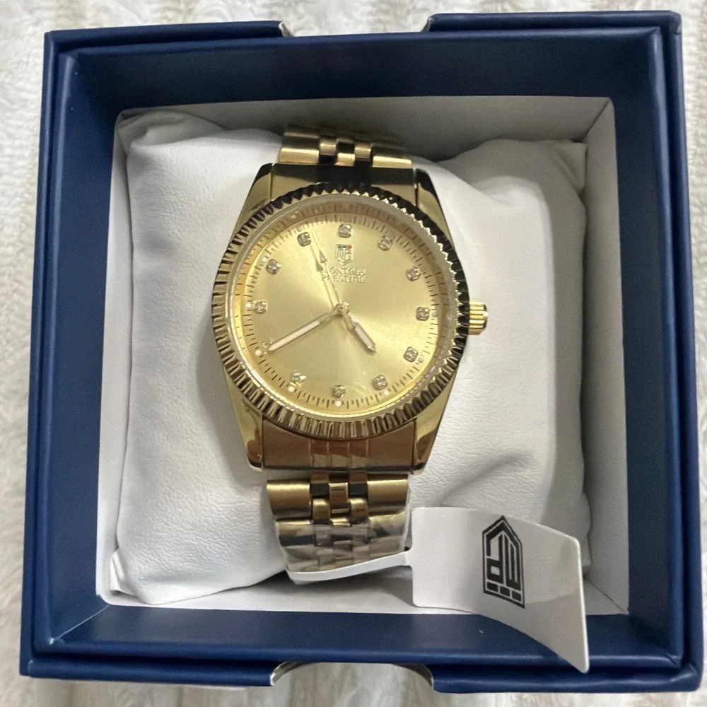 Montres Prestige by Invicta MPW-0269 Diamond Dial Gold-Tone 35mm Dress Watch